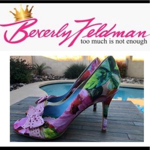 EUC Beverly Feldman Silk Floral Heels Sz. 9